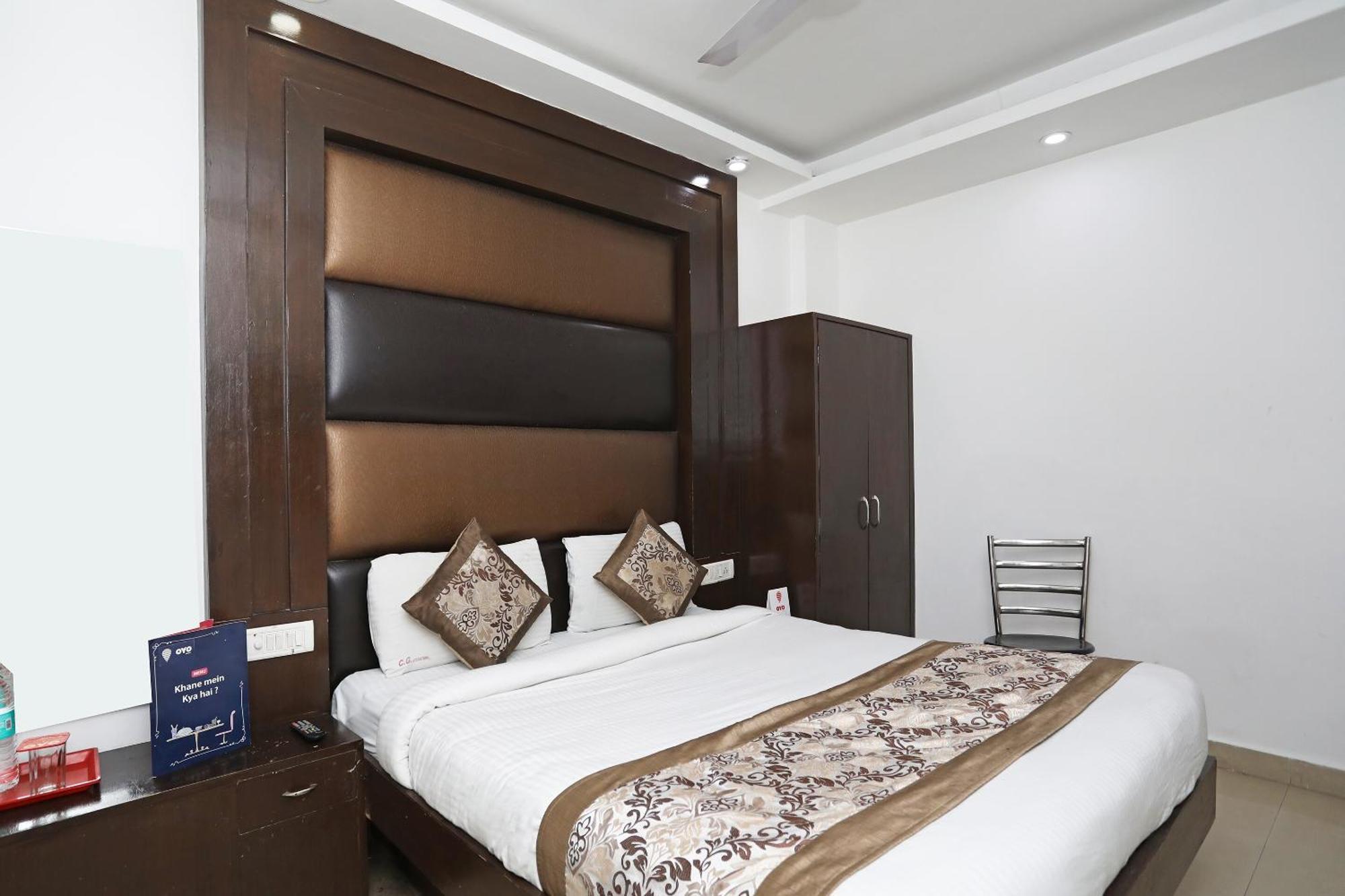 Hotel O Cg International Нью-Дели Экстерьер фото